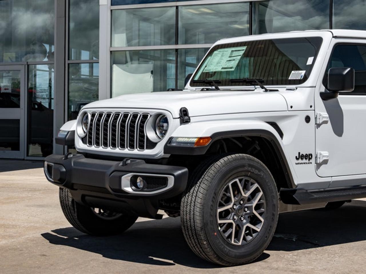 2026 Jeep Wrangler Sahara Photo