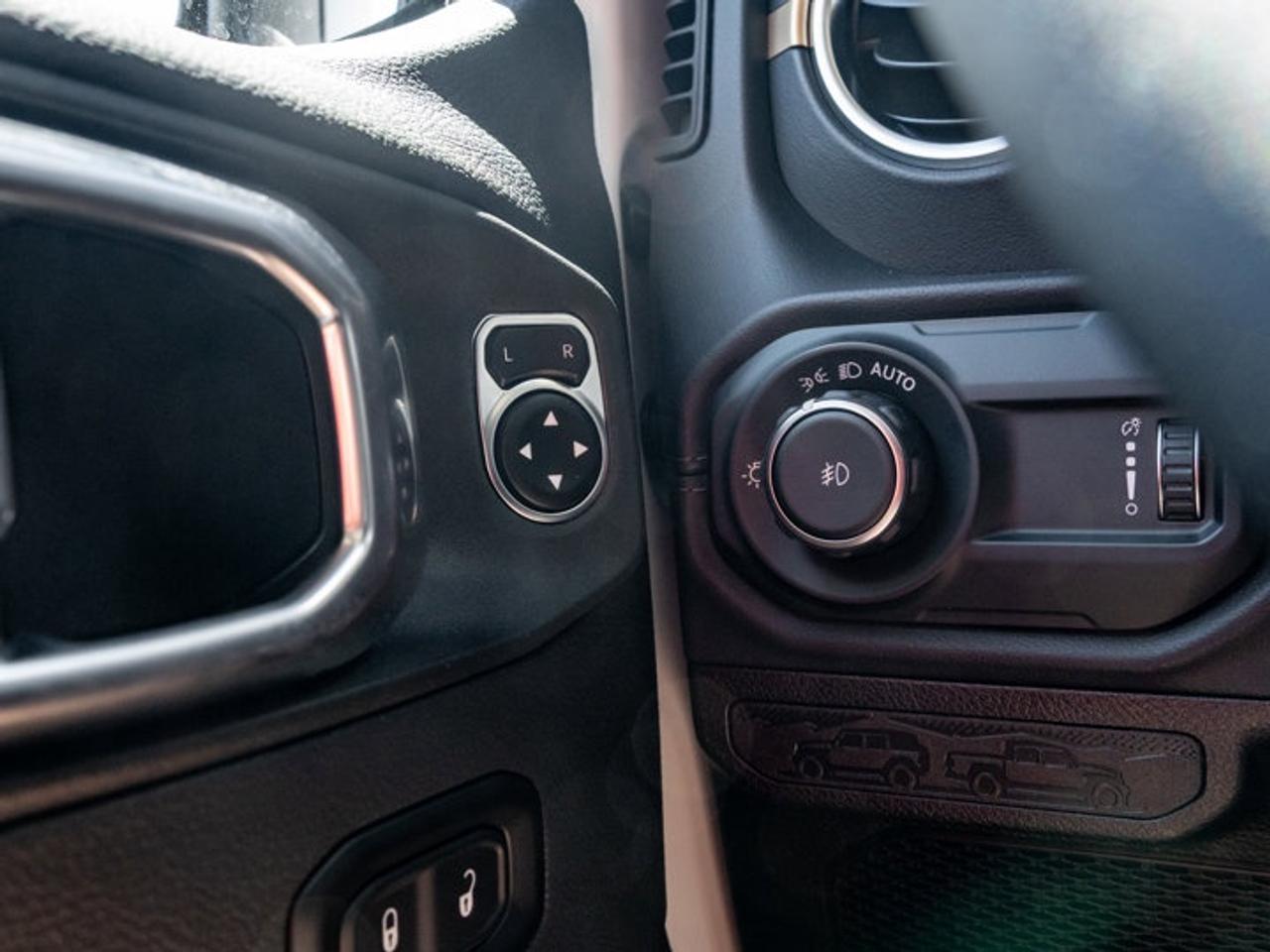 2026 Jeep Wrangler Sahara Photo