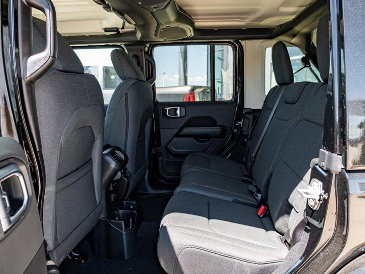 2026 Jeep Wrangler Sahara Photo