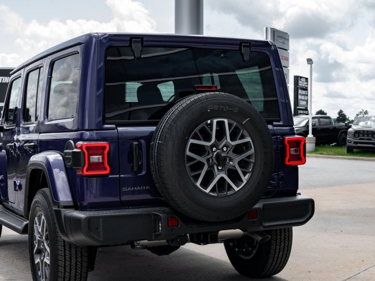 2026 Jeep Wrangler Sahara Photo