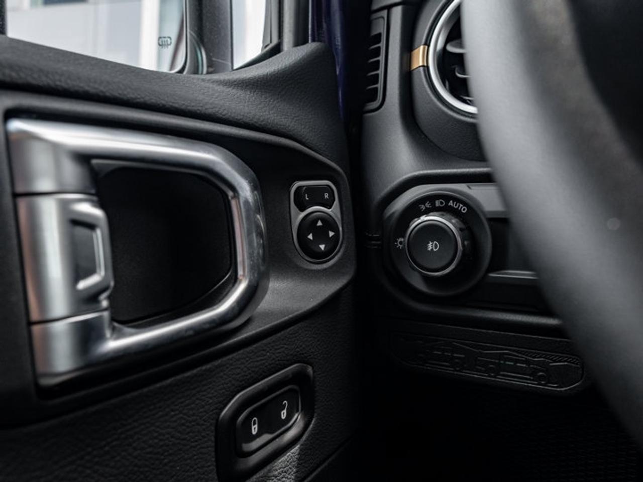 2026 Jeep Wrangler Sahara Photo