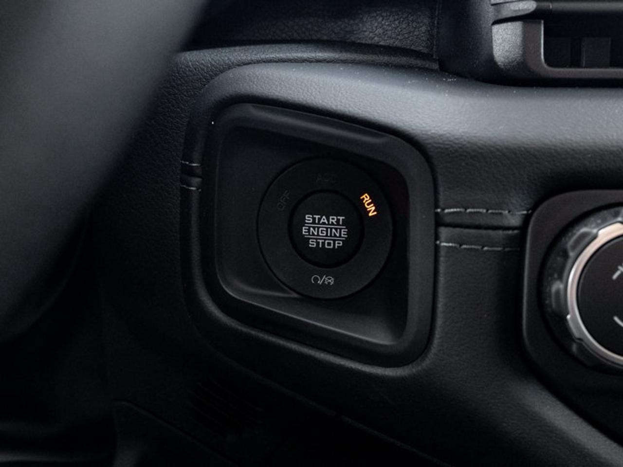 2026 Jeep Wrangler Sahara Photo