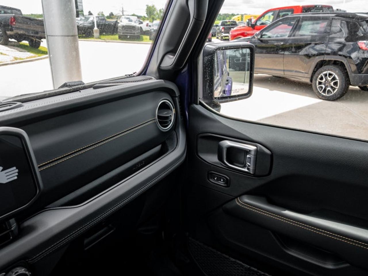 2026 Jeep Wrangler Sahara Photo