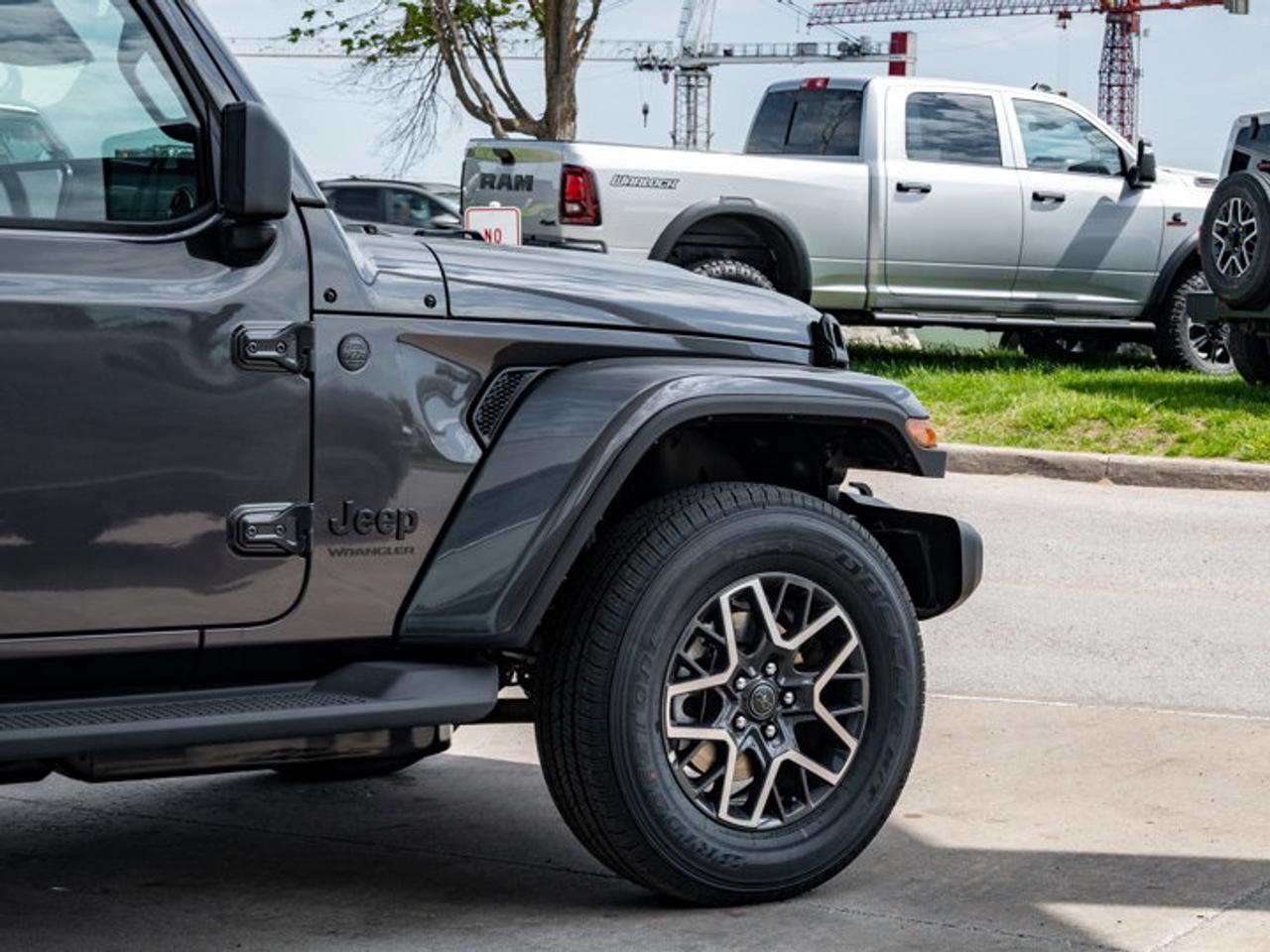 2026 Jeep Wrangler Sahara Photo