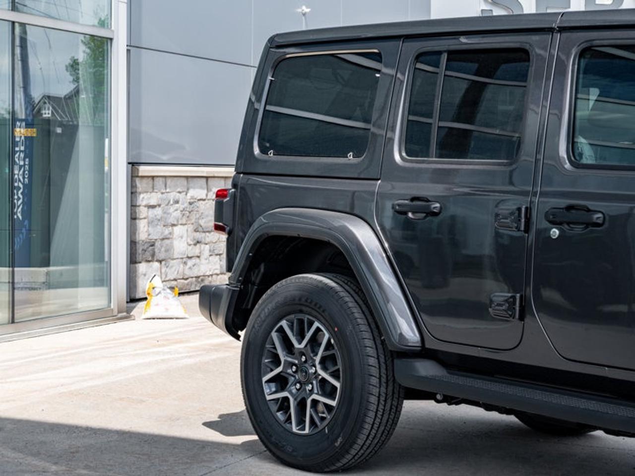 2026 Jeep Wrangler Sahara Photo