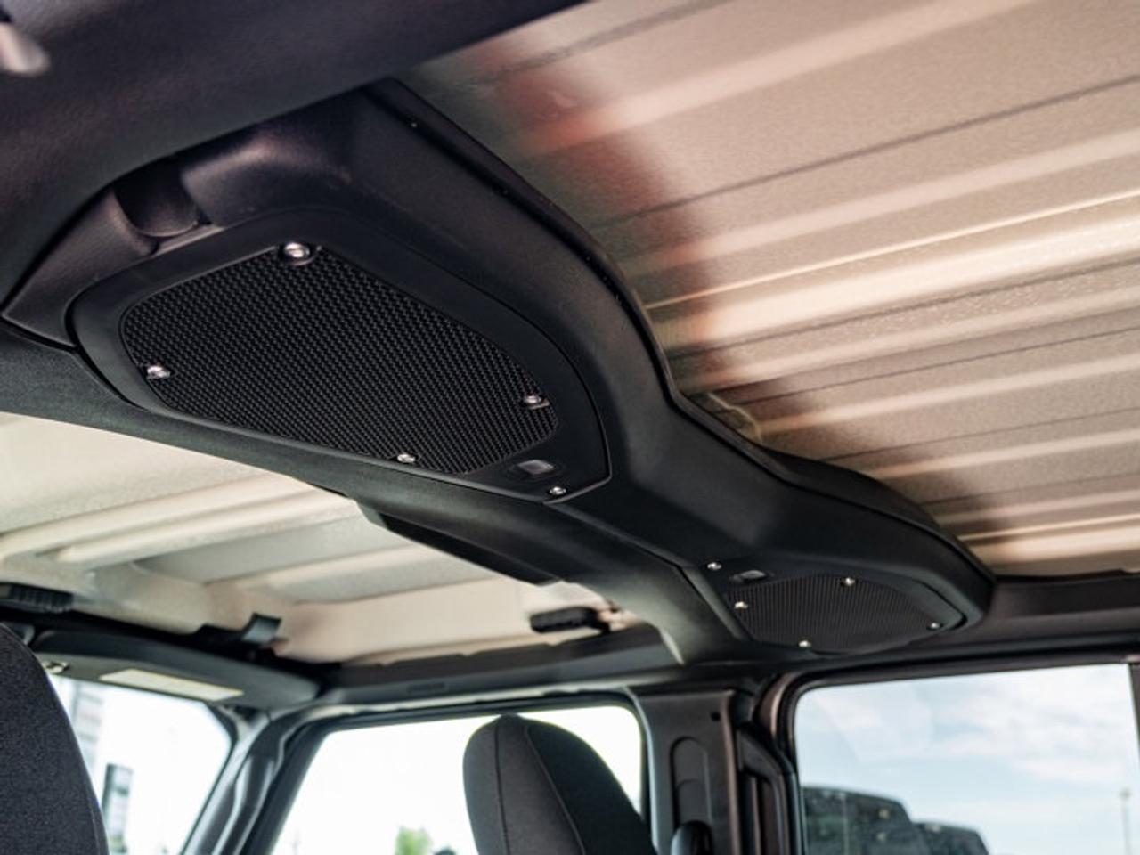 2026 Jeep Wrangler Sahara Photo