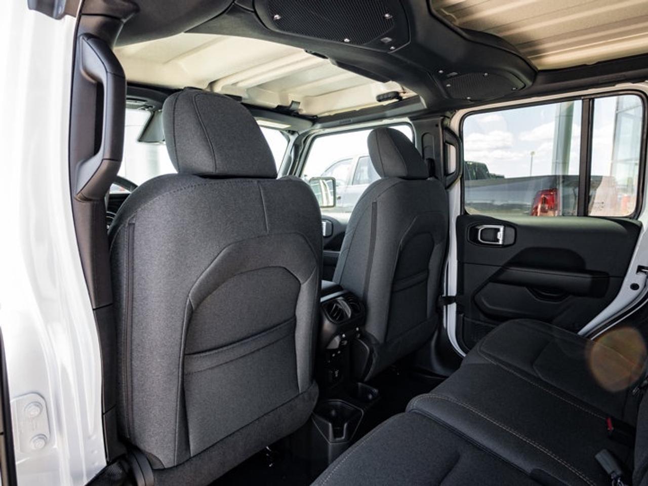 2026 Jeep Wrangler Sahara Photo
