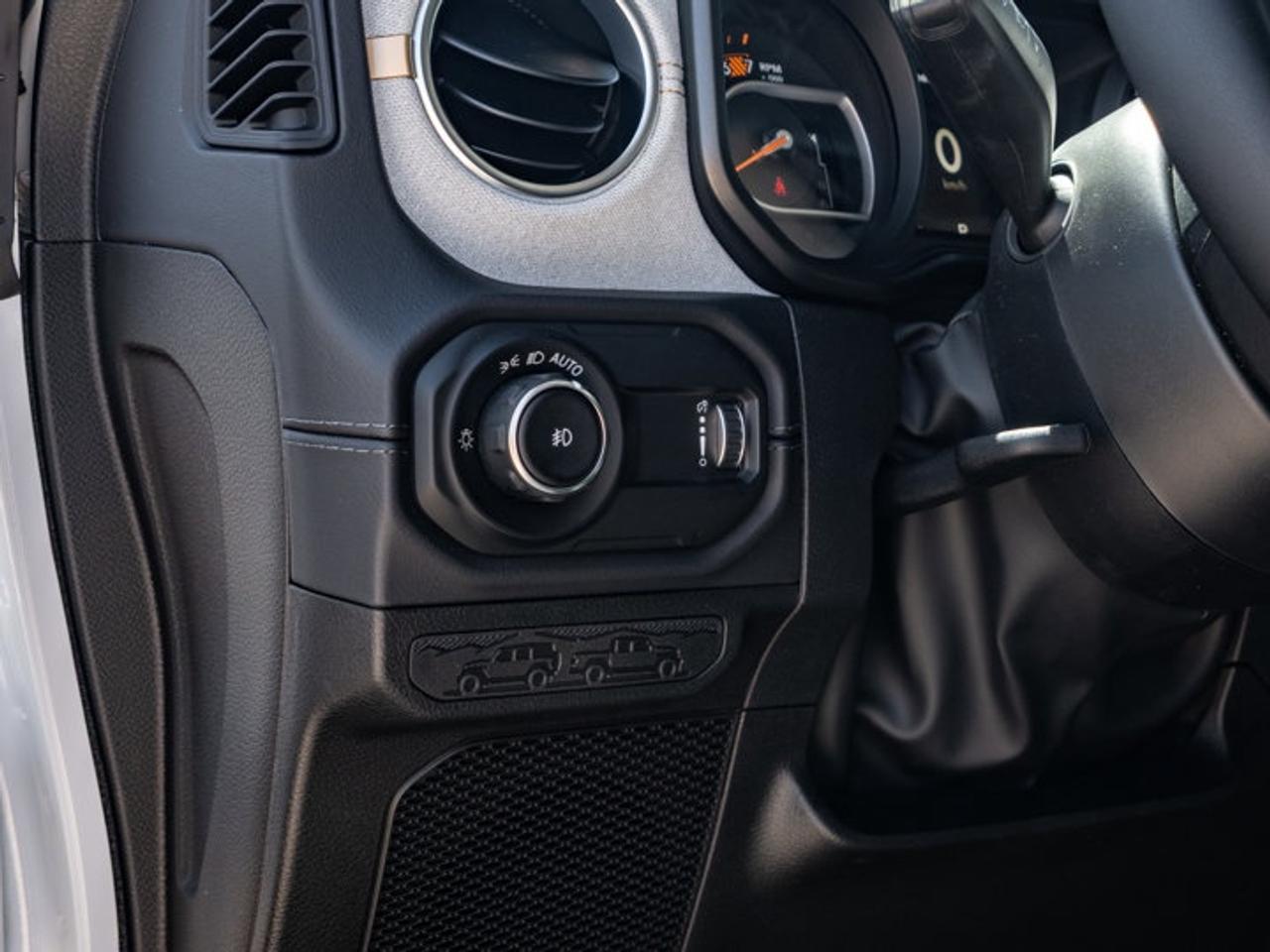 2026 Jeep Wrangler Sahara Photo