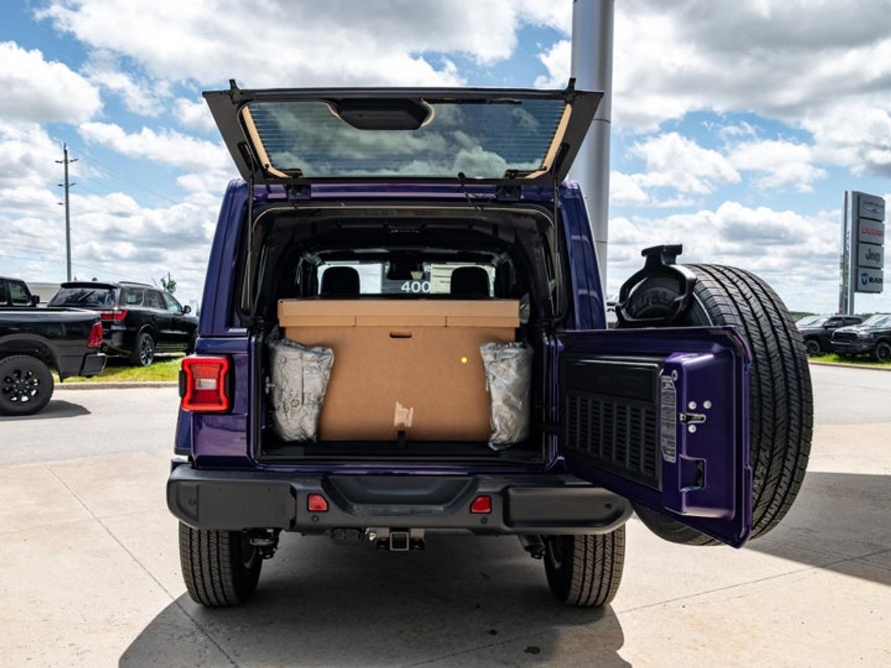2026 Jeep Wrangler Sahara Photo