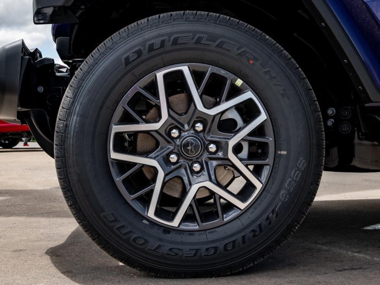 2026 Jeep Wrangler Sahara Photo