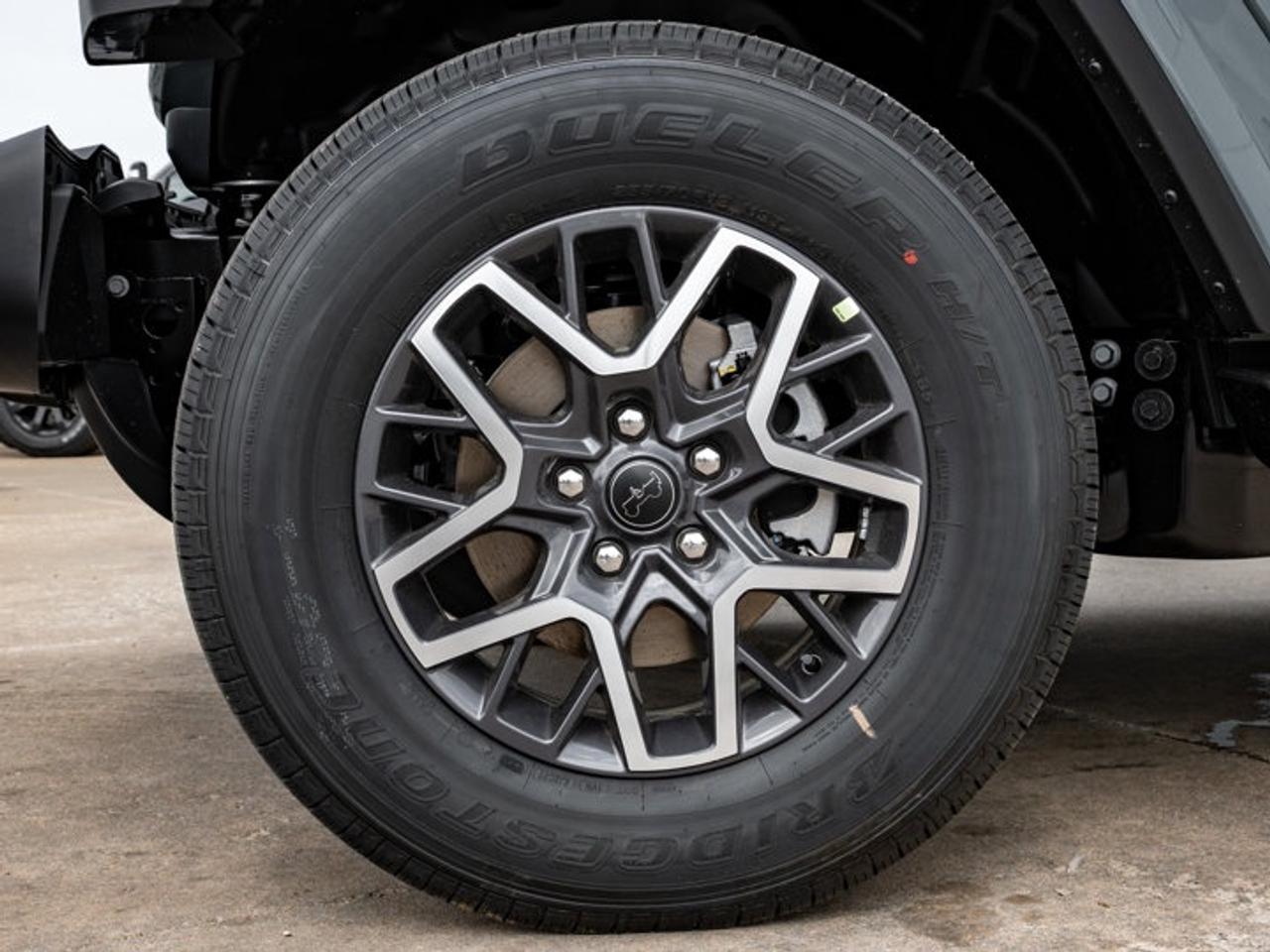 2026 Jeep Wrangler Sahara Photo