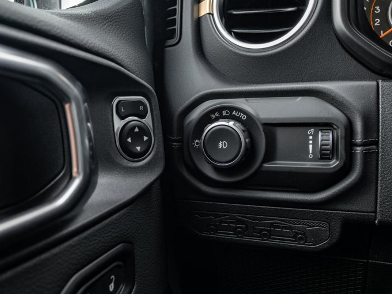 2026 Jeep Wrangler Sahara Photo