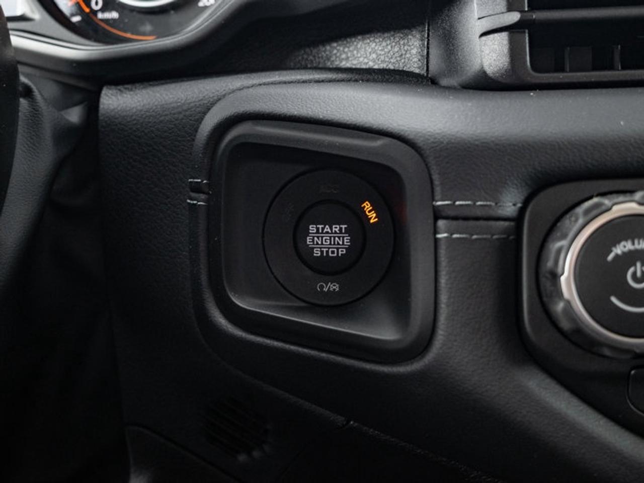 2026 Jeep Wrangler Sahara Photo