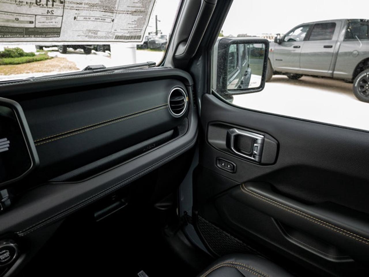 2026 Jeep Wrangler Sahara Photo