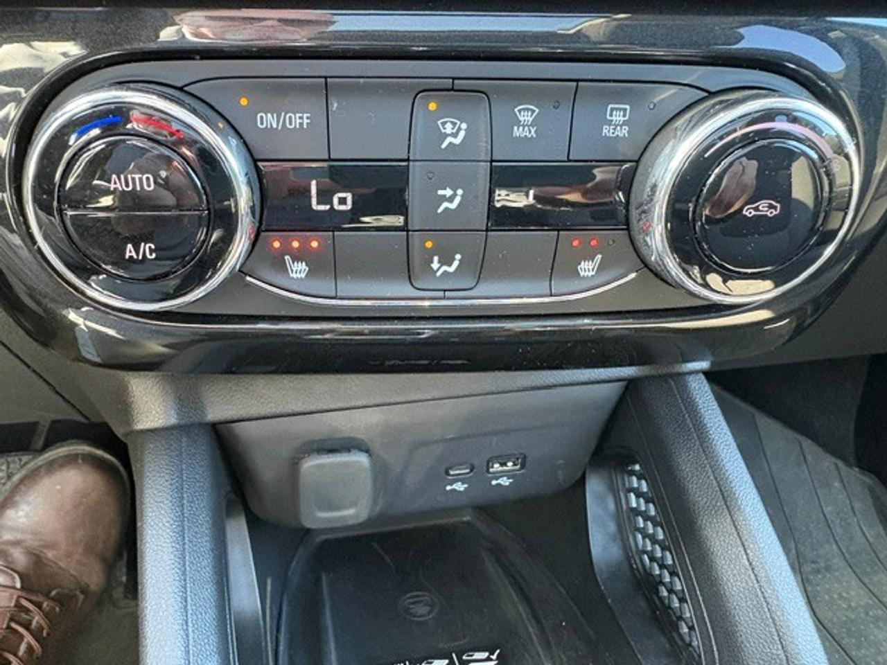 2025 Chevrolet TrailBlazer LT AWD Photo