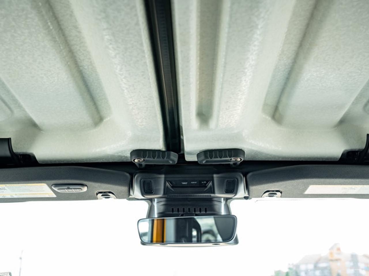 2026 Jeep Wrangler Sahara Photo