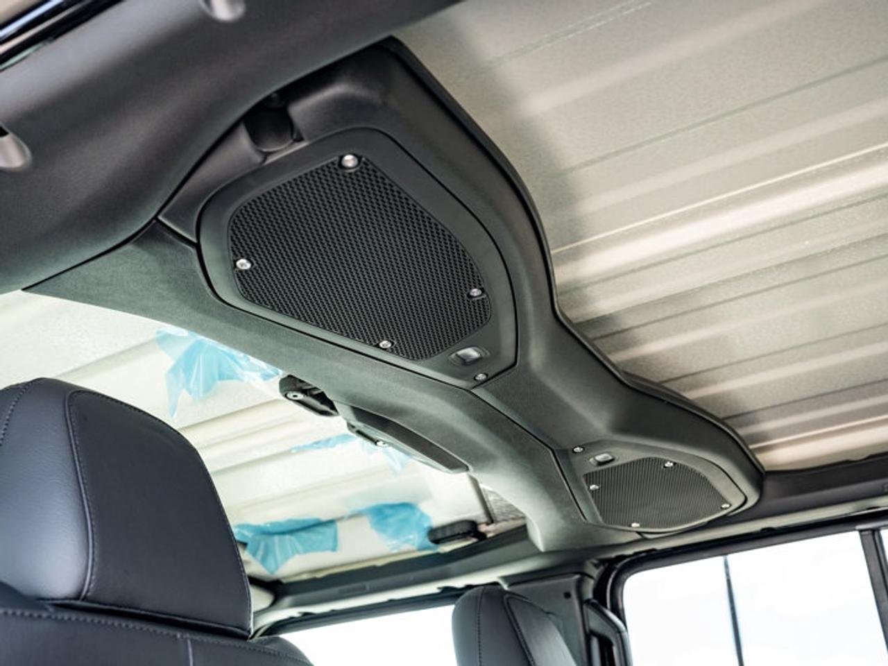 2026 Jeep Wrangler Sahara Photo