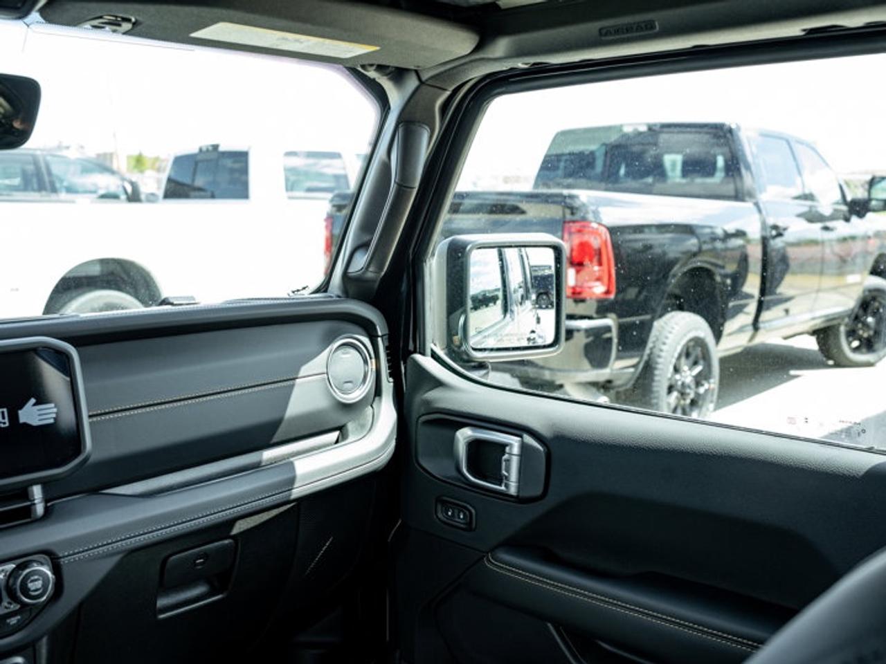 2026 Jeep Wrangler Sahara Photo