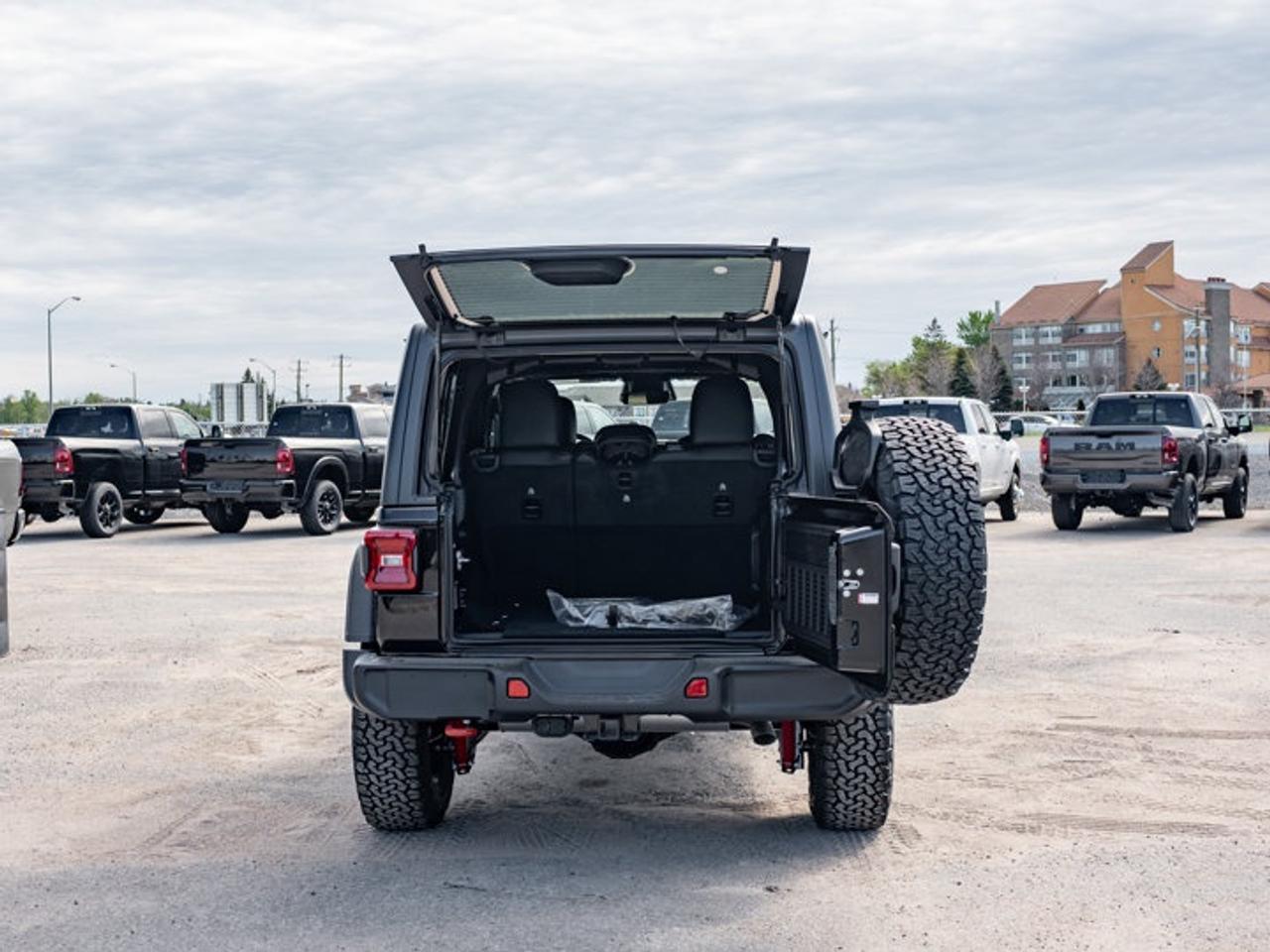2026 Jeep Wrangler RUBICON Photo