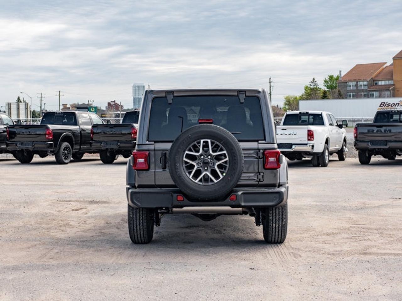 2026 Jeep Wrangler Sahara Photo
