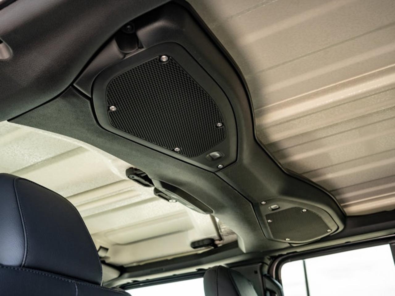 2026 Jeep Wrangler Sahara Photo