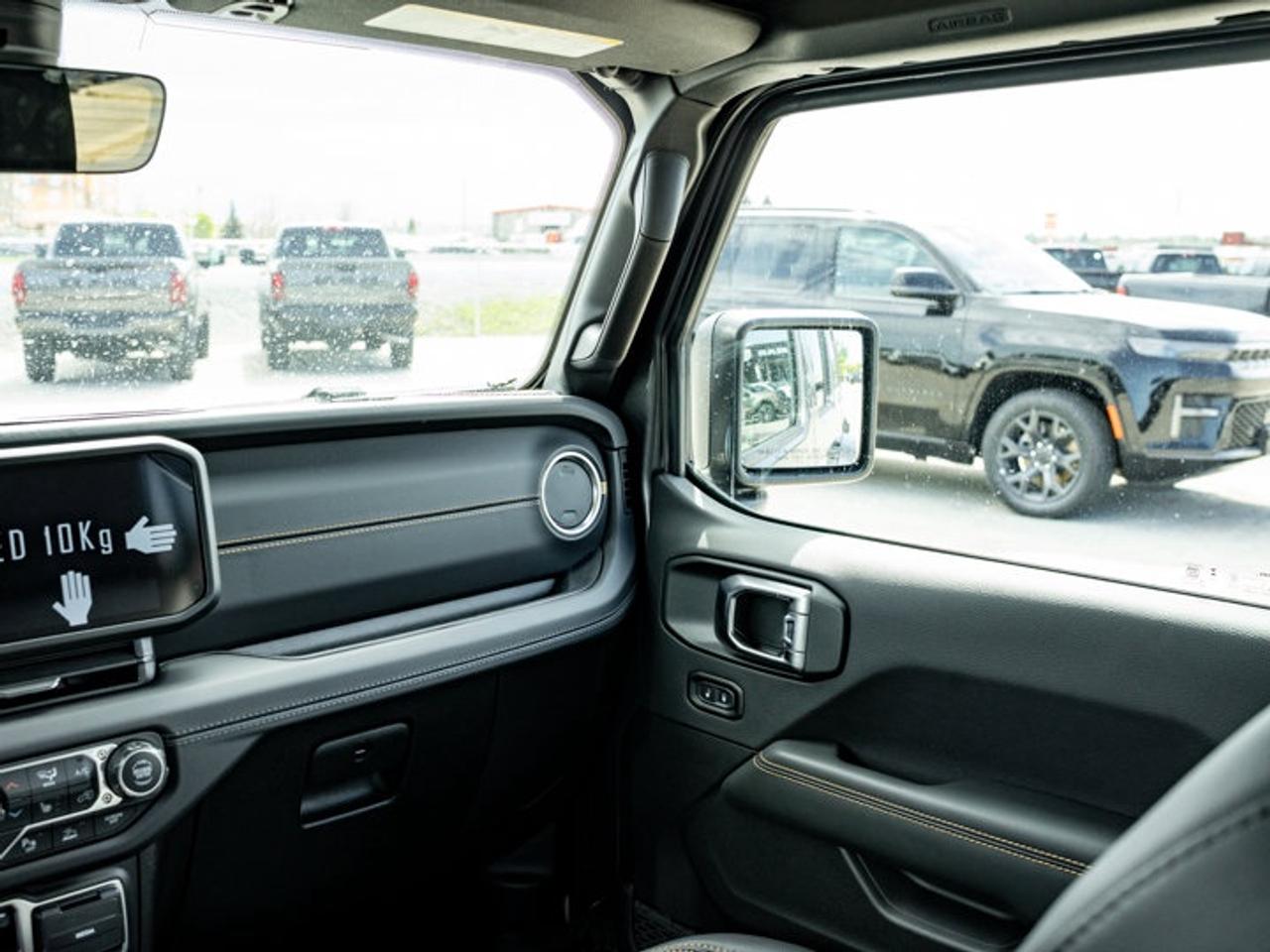 2026 Jeep Wrangler Sahara Photo