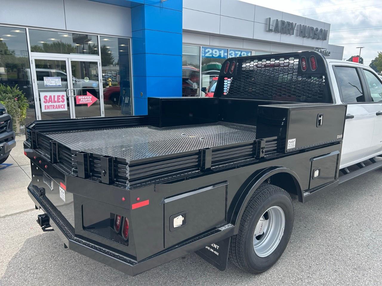 2026 GMC Sierra 3500 HD CC 4WD Crew Cab 177" WB, 60" CA Pro Photo