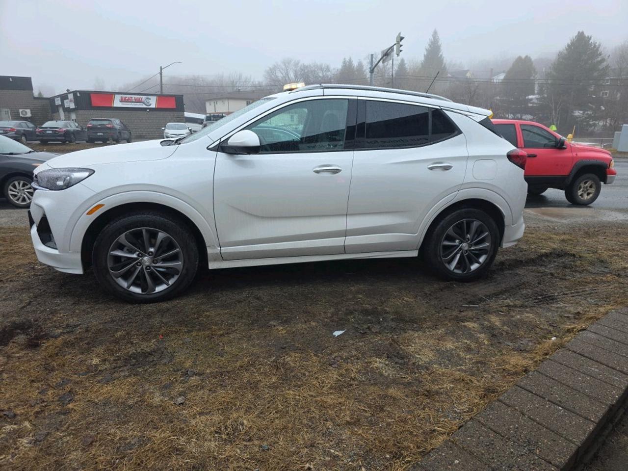 2021 Buick Encore GX Essence GX ESSENCE AWD SPORT TOURING Photo
