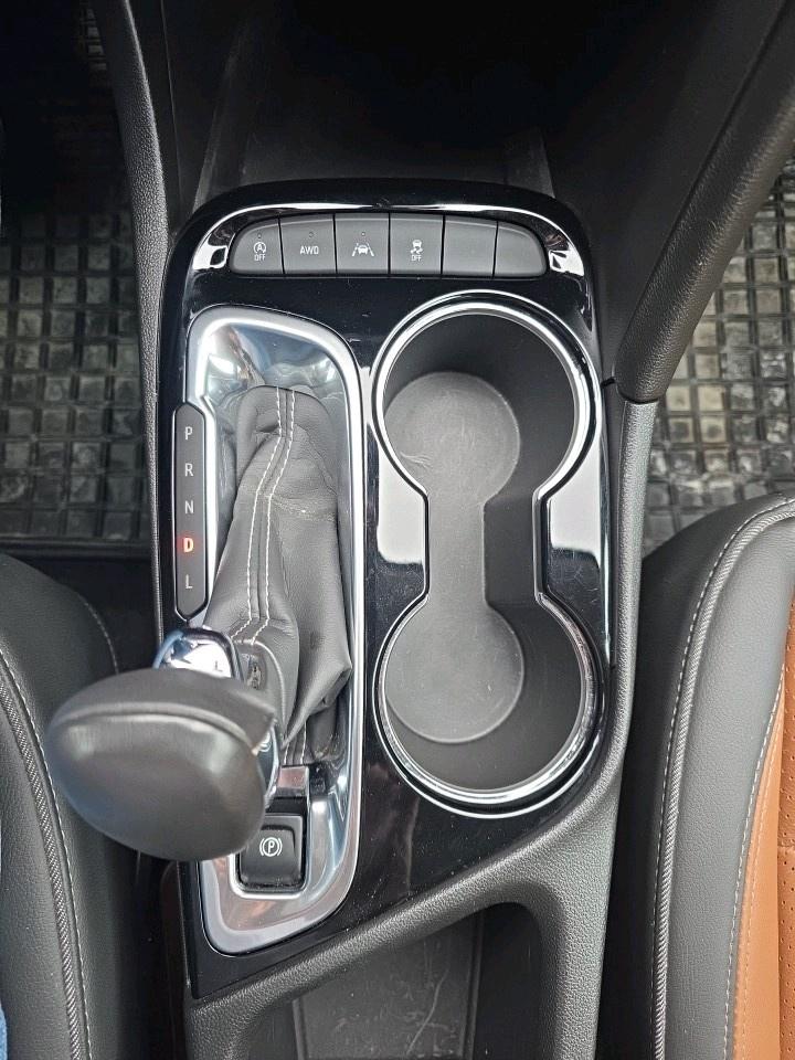 2021 Buick Encore GX Essence GX ESSENCE AWD SPORT TOURING Photo