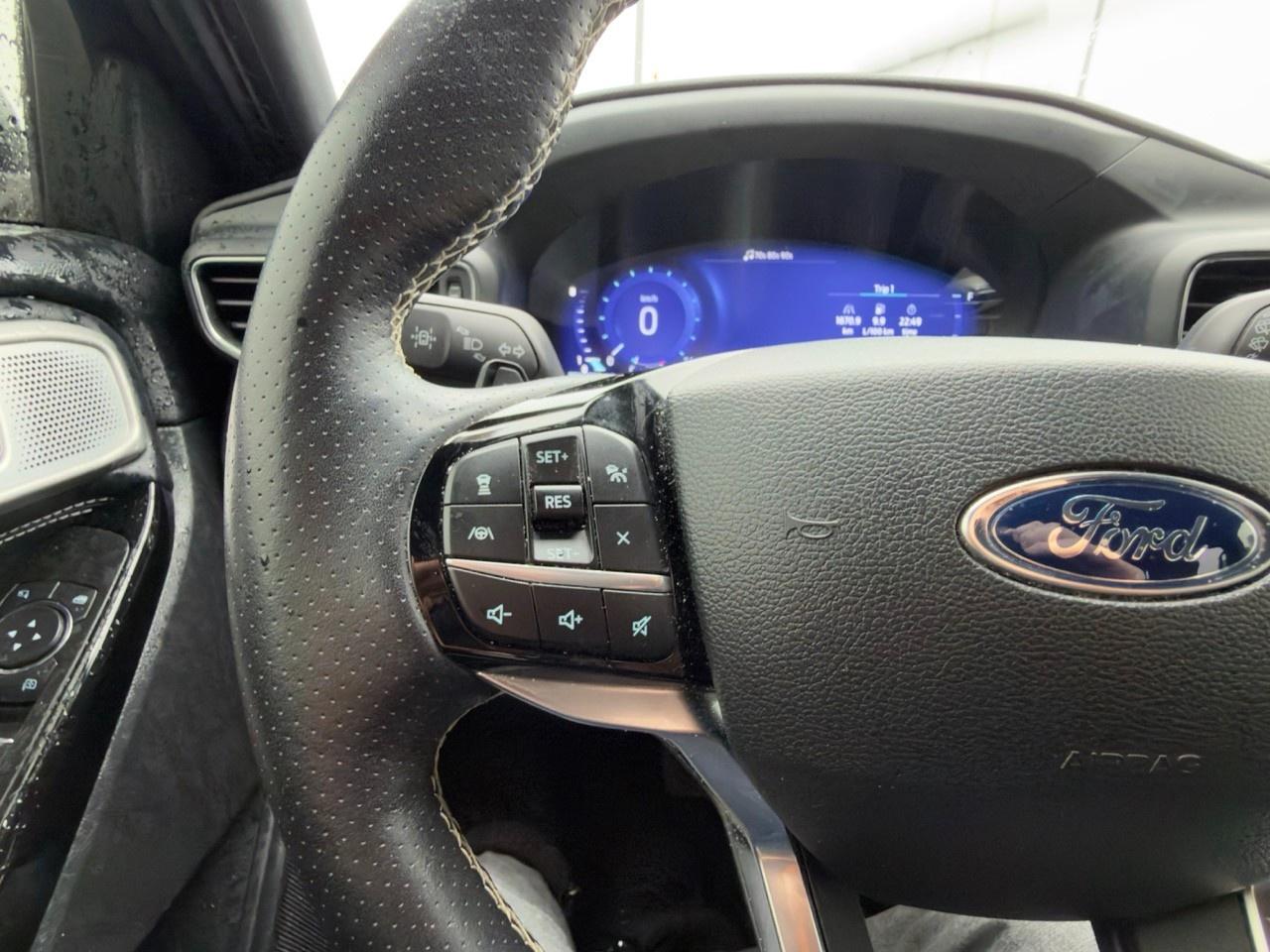2022 Ford Explorer 401A|BENCH|PANO|PREM TECH PK|ST STREET PK|RACK Photo