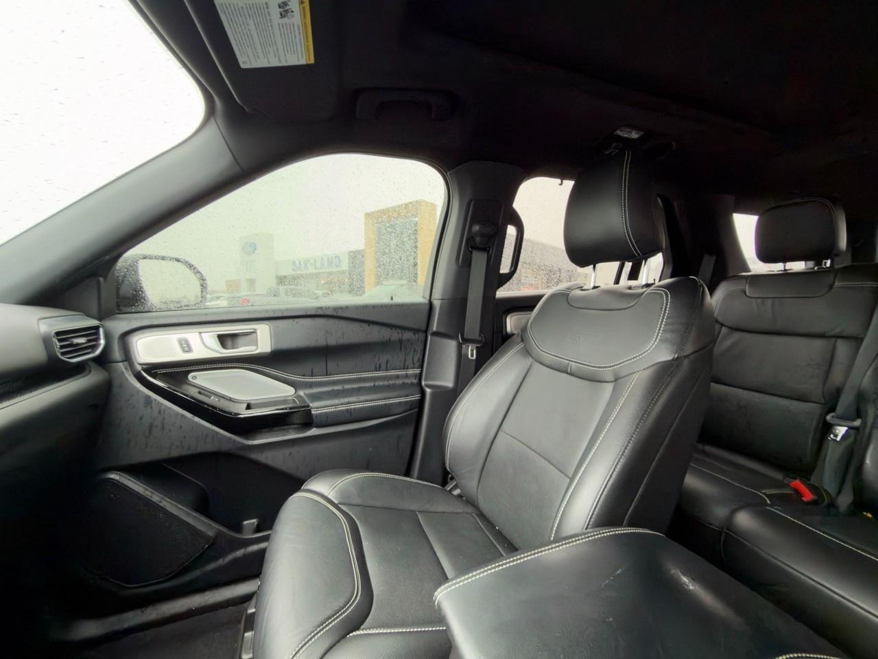 2022 Ford Explorer 401A|BENCH|PANO|PREM TECH PK|ST STREET PK|RACK Photo