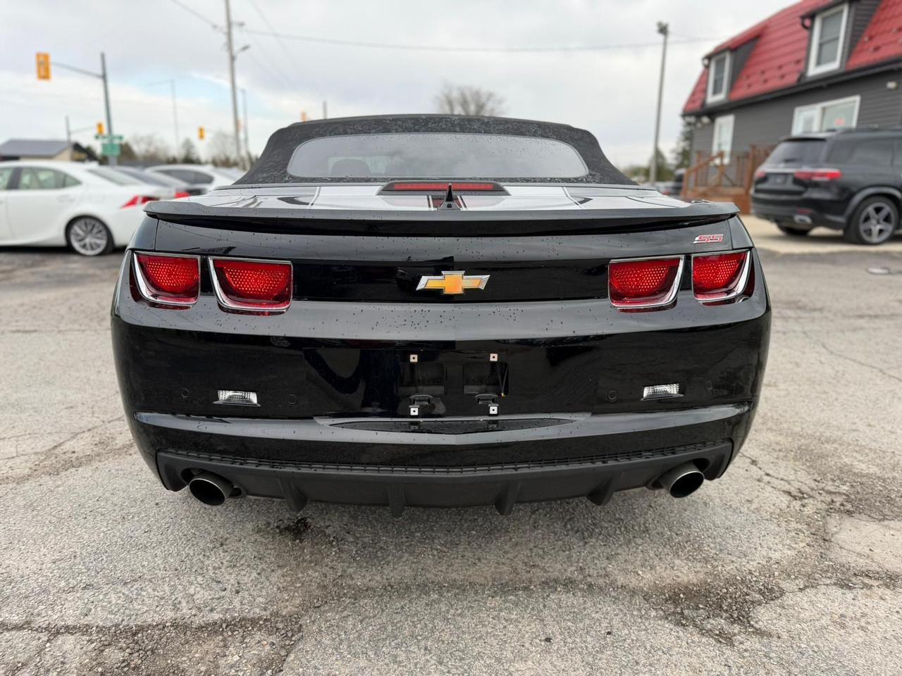 2011 Chevrolet Camaro 2SS Photo2