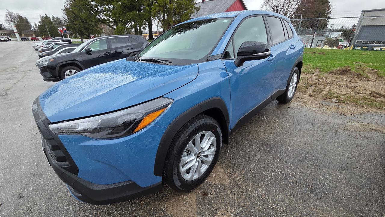 Used 2026 Toyota Corolla Cross LE FWD for sale in Walkerton, ON