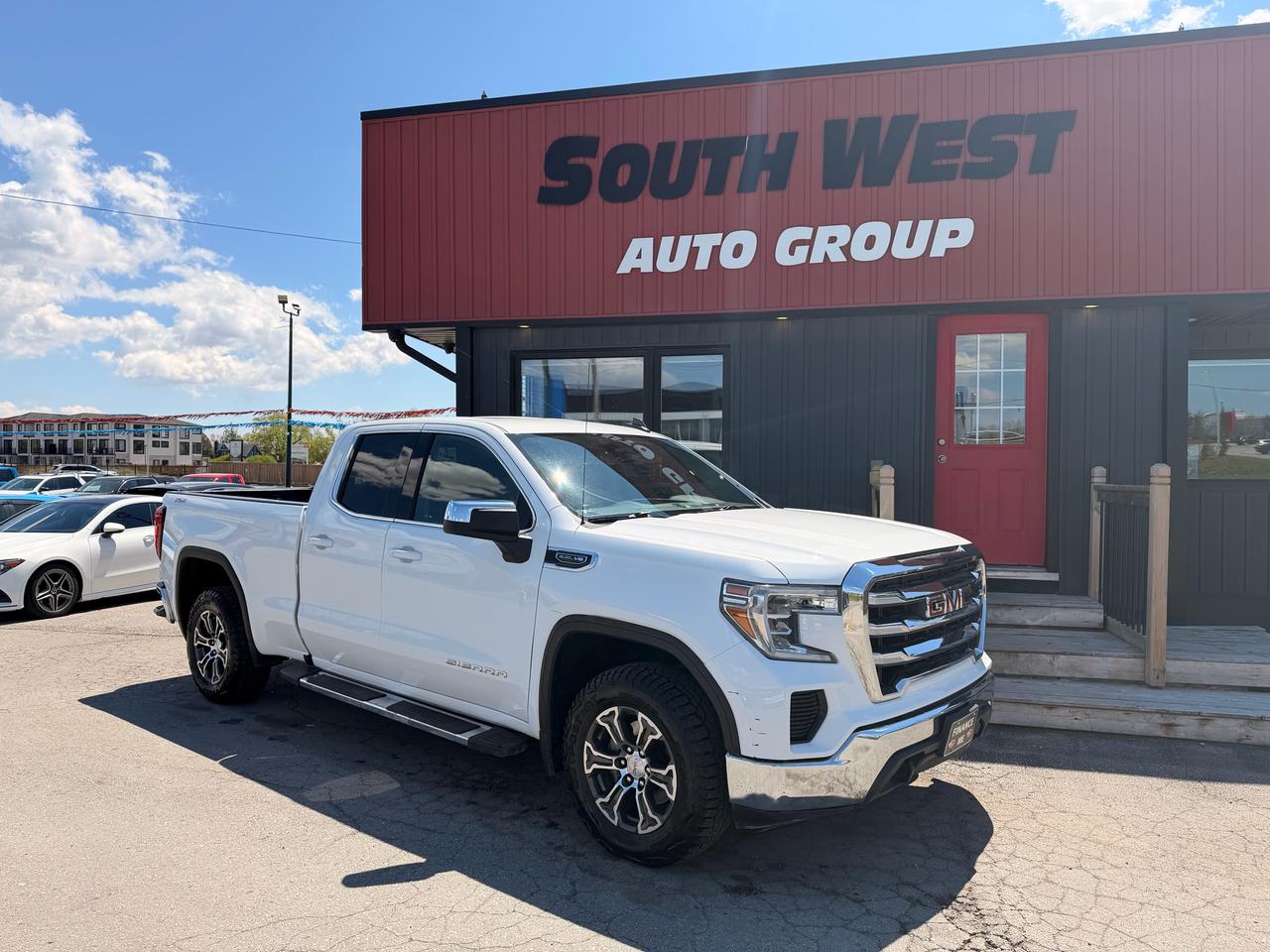 2021 GMC Sierra 1500 SLE - Photo #1