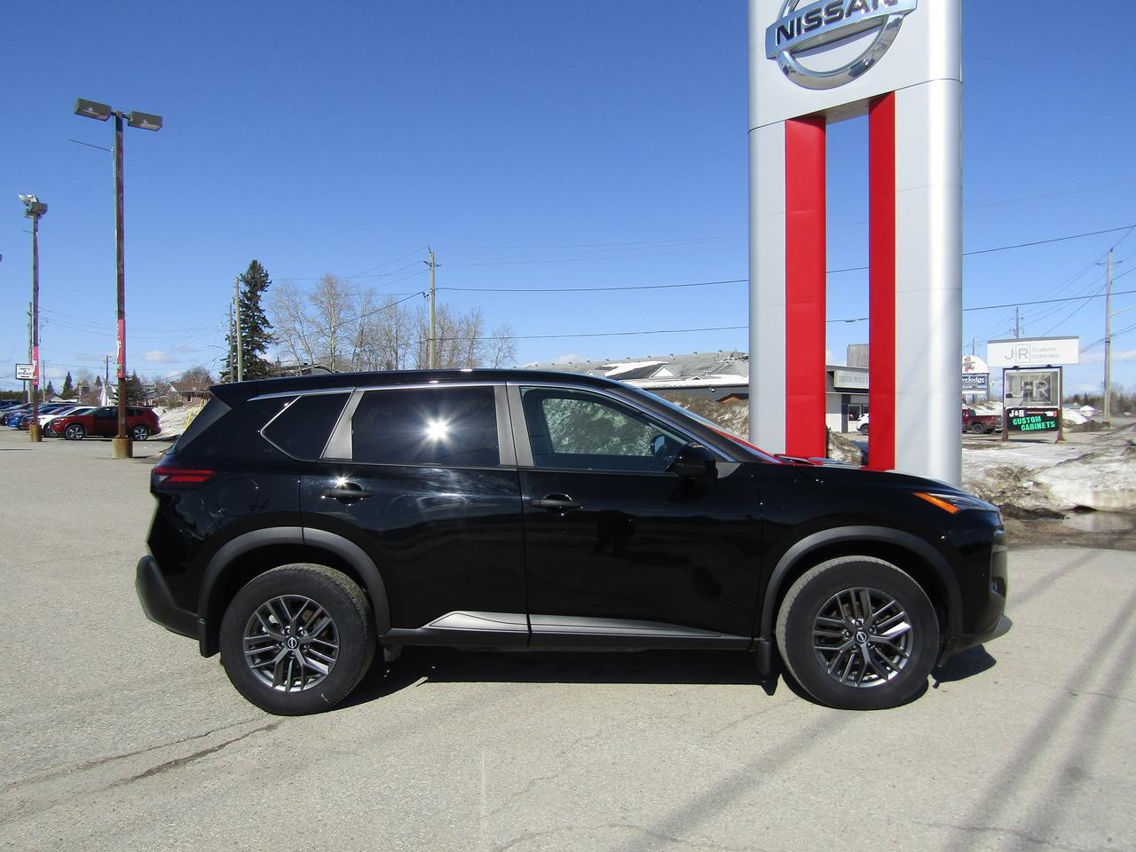 2023 Nissan Rogue S Photo
