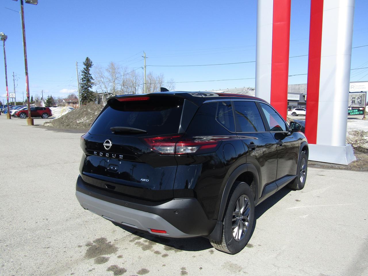 2023 Nissan Rogue S Photo