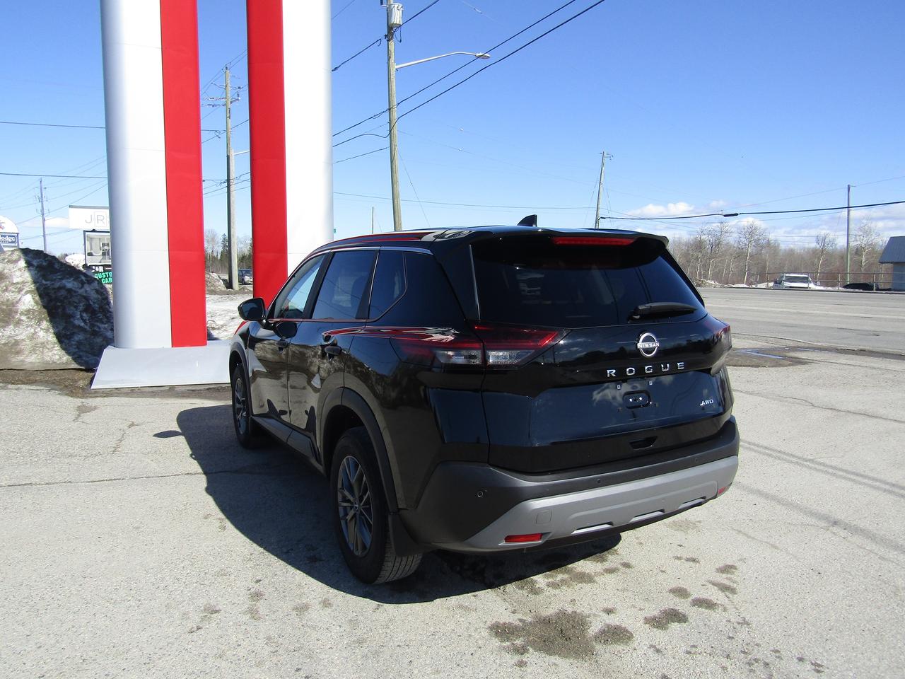 2023 Nissan Rogue S Photo