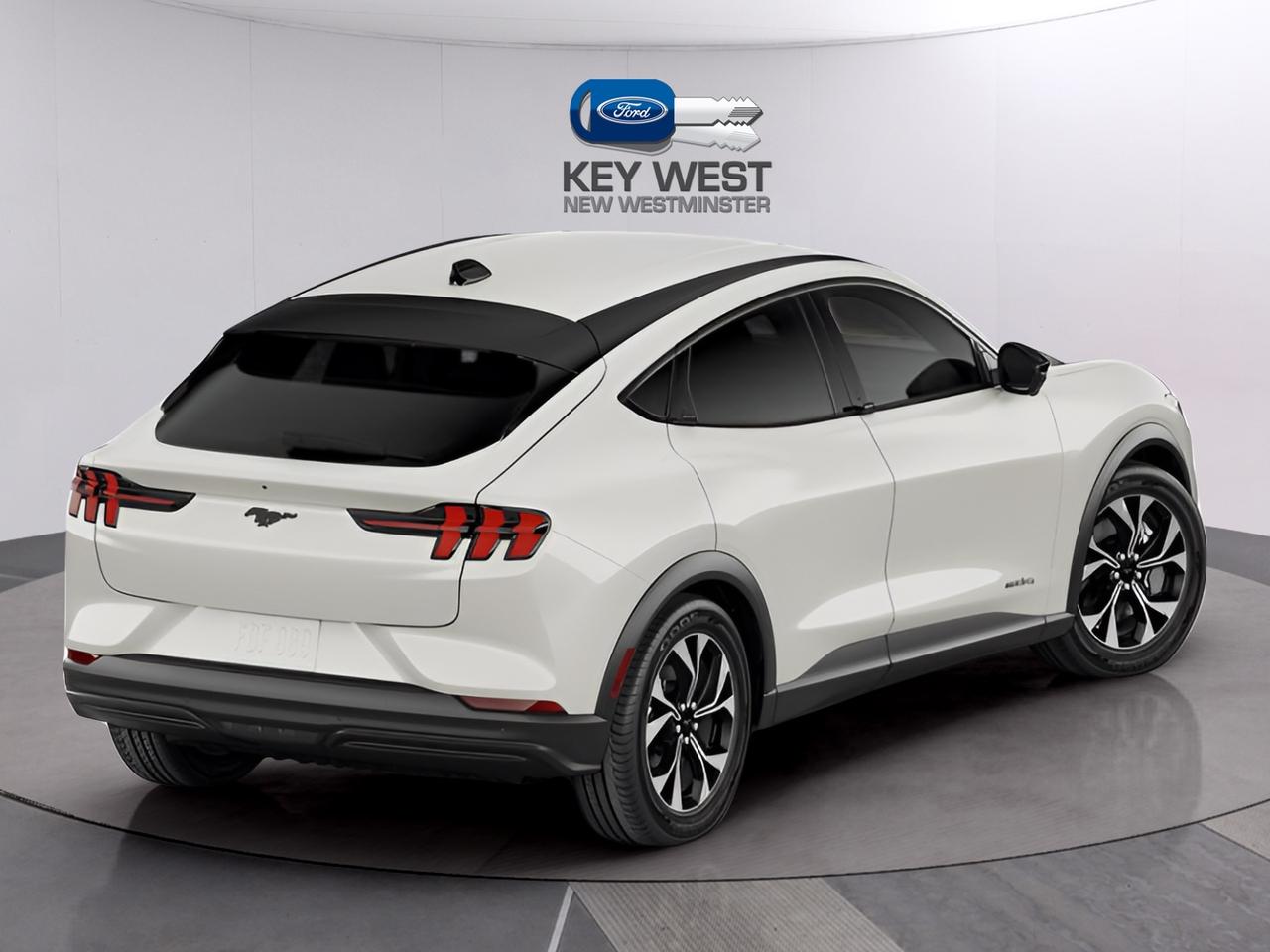2026 Ford Mustang Mach-E SELECT AWD Standard Range Battery Photo2