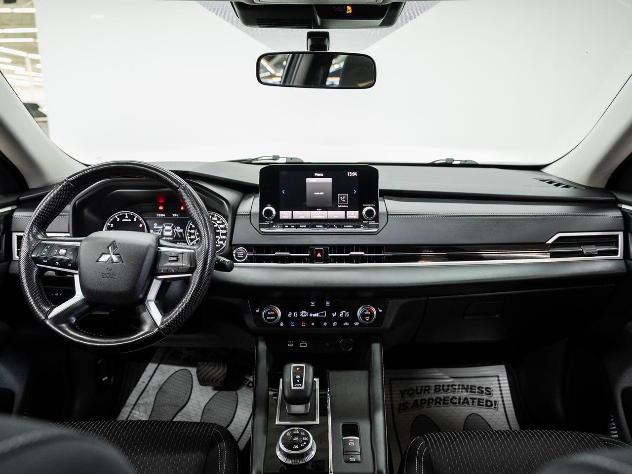 2022 Mitsubishi Outlander SE S-AWC | Pano Roof | ACC | BSM | CarPlay