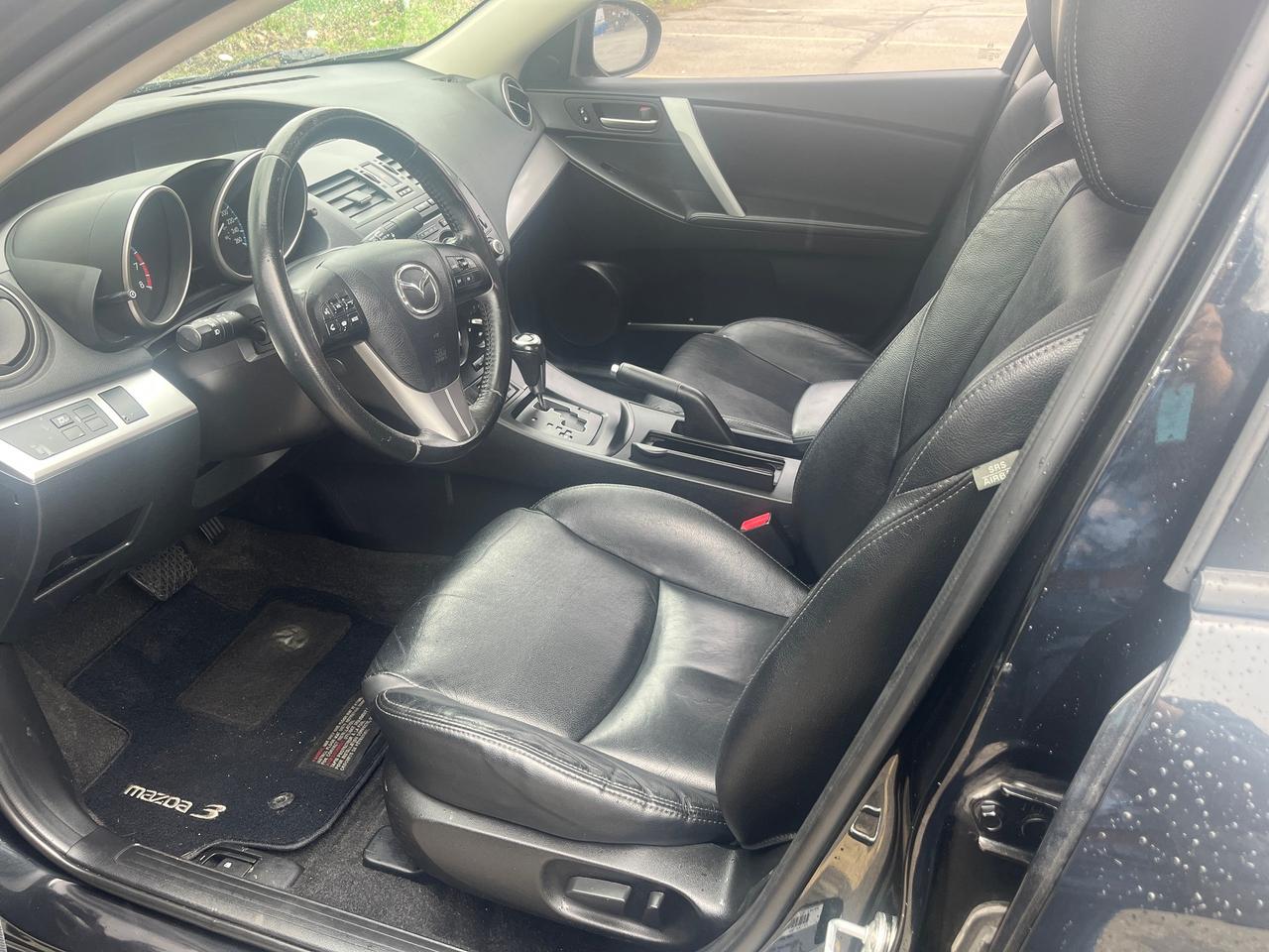 2012 Mazda MAZDA3 4dr Sdn Auto GS-SKY Photo