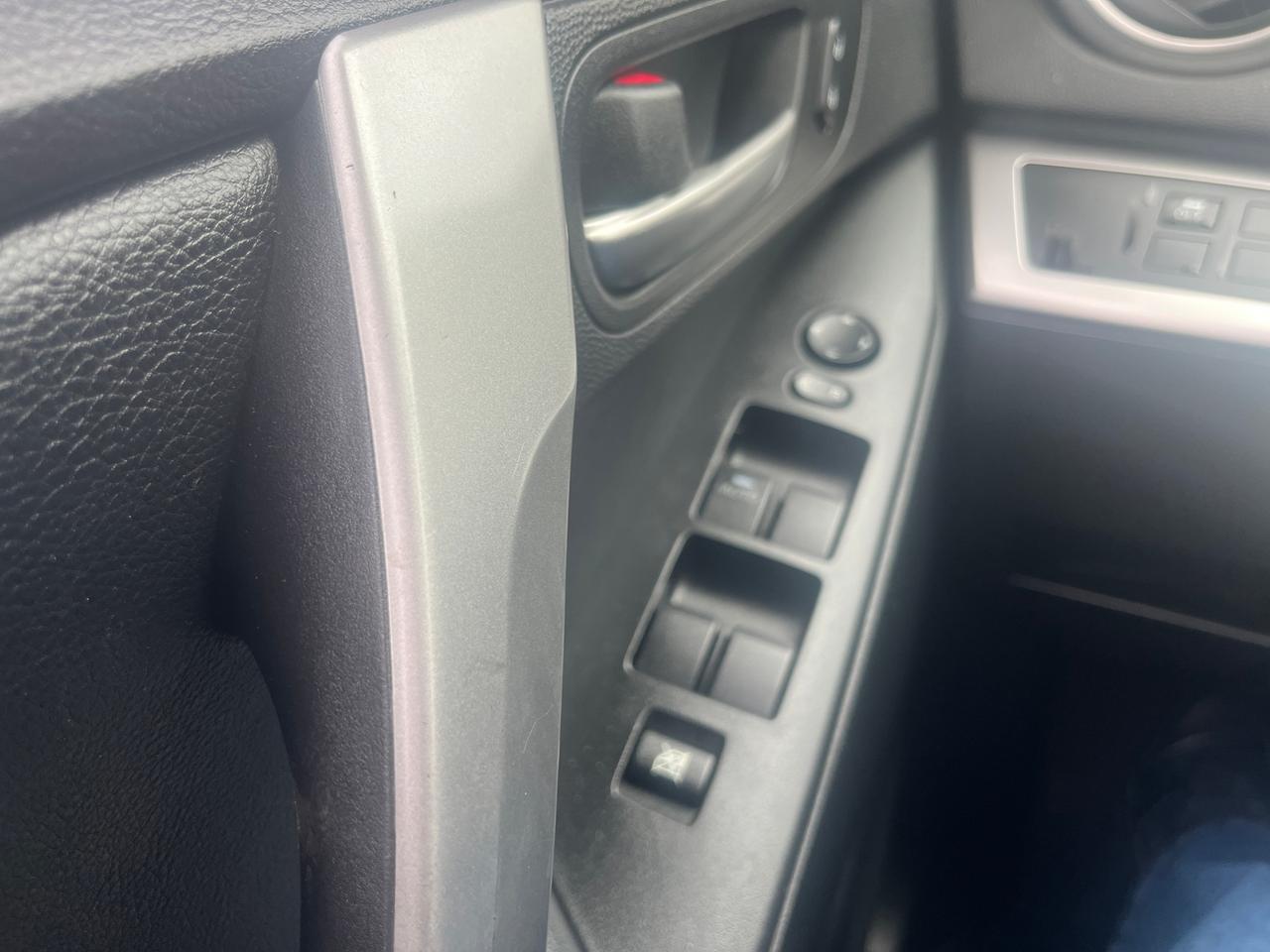 2012 Mazda MAZDA3 4dr Sdn Auto GS-SKY Photo