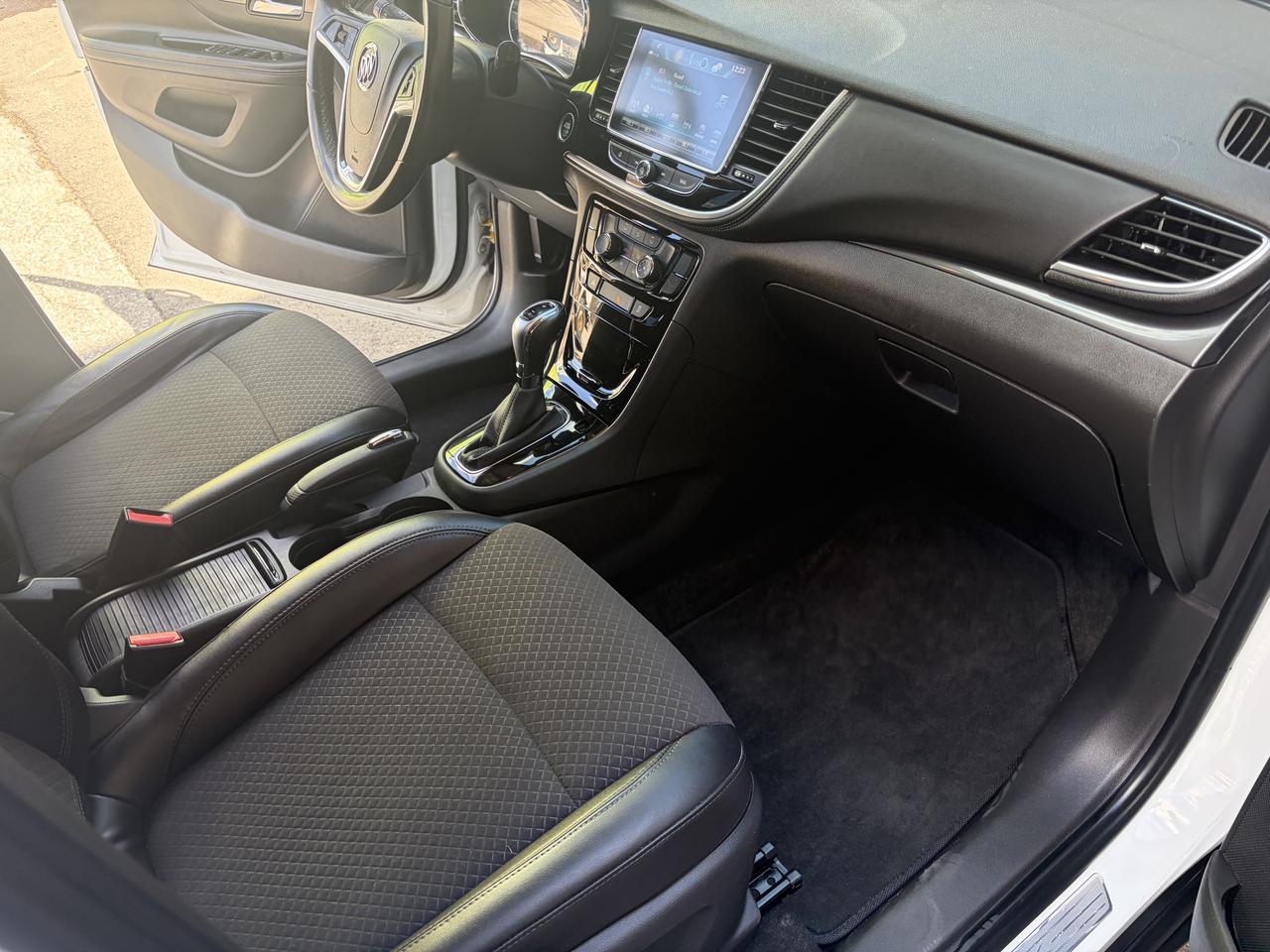 2019 Buick Encore Sport Touring Photo
