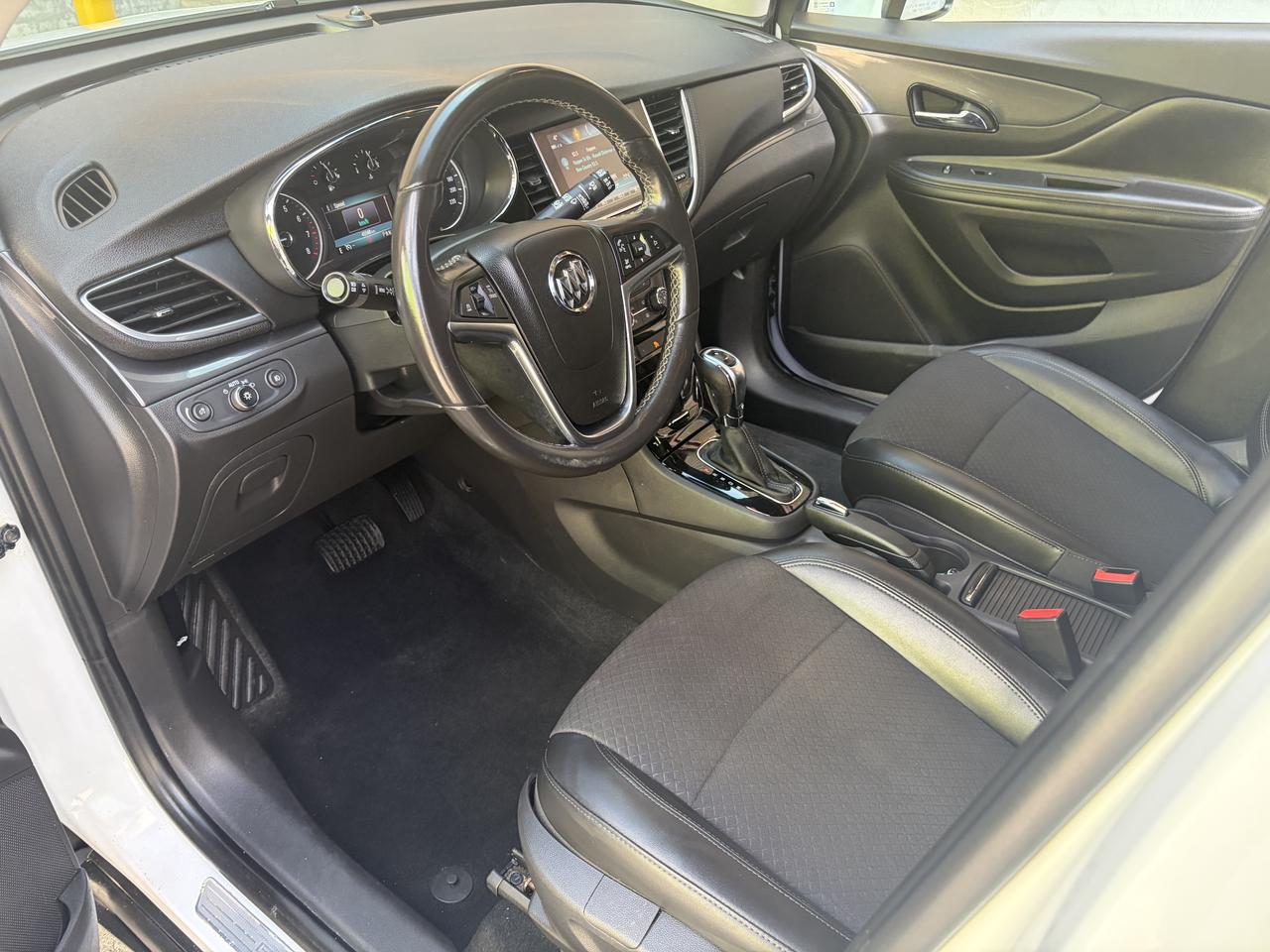 2019 Buick Encore Sport Touring Photo