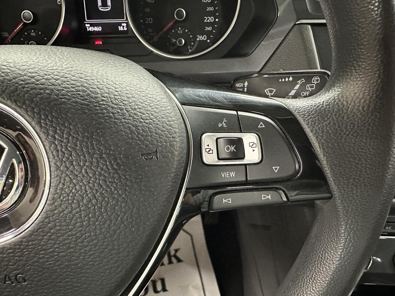 2020 Volkswagen Tiguan Trendline Photo9