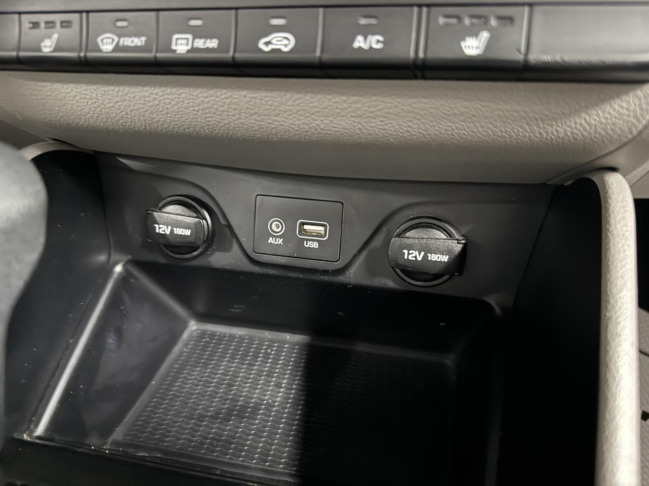 2017 Hyundai Tucson FWD 4DR 2.0L Photo34