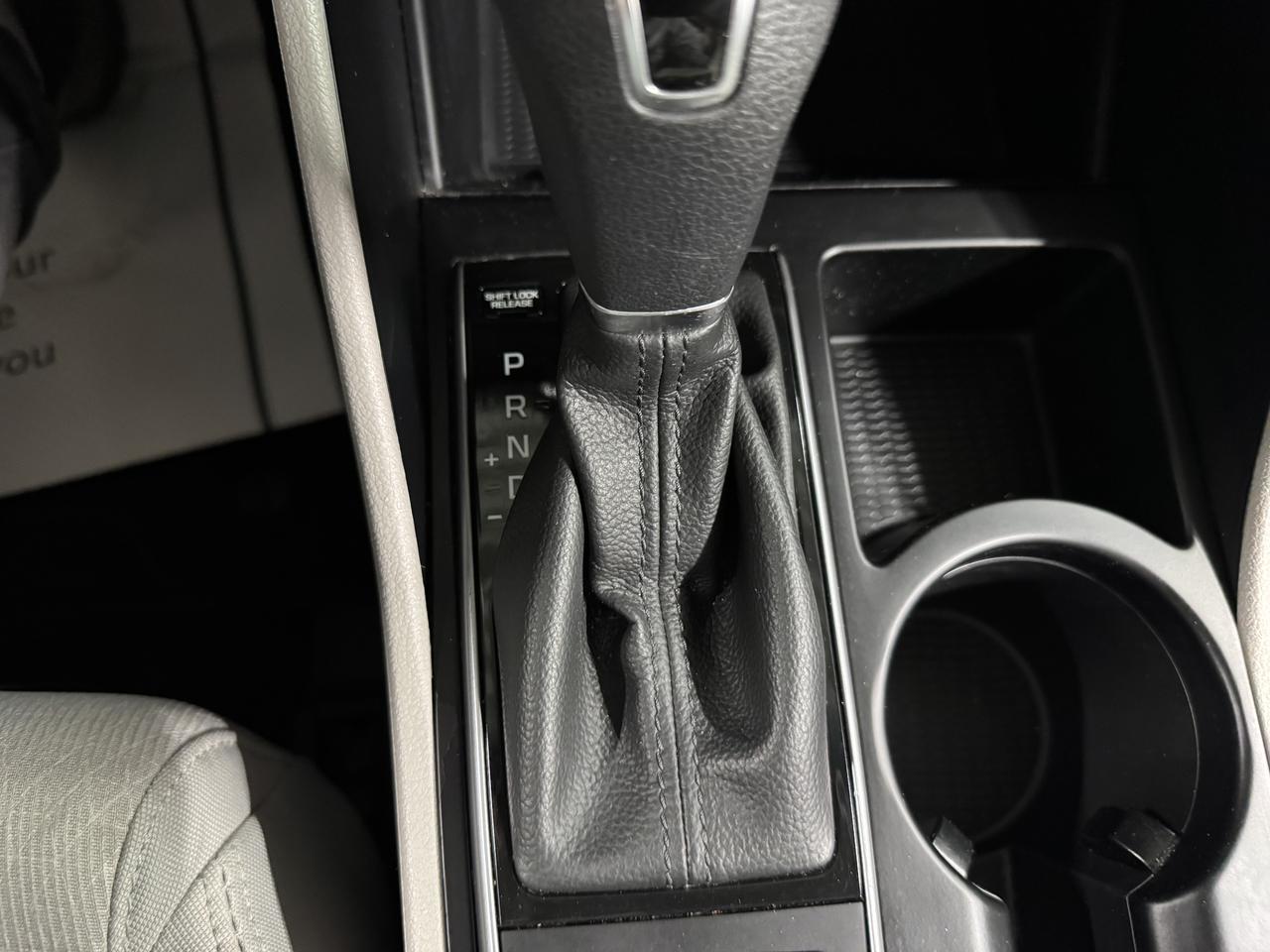 2017 Hyundai Tucson FWD 4DR 2.0L Photo