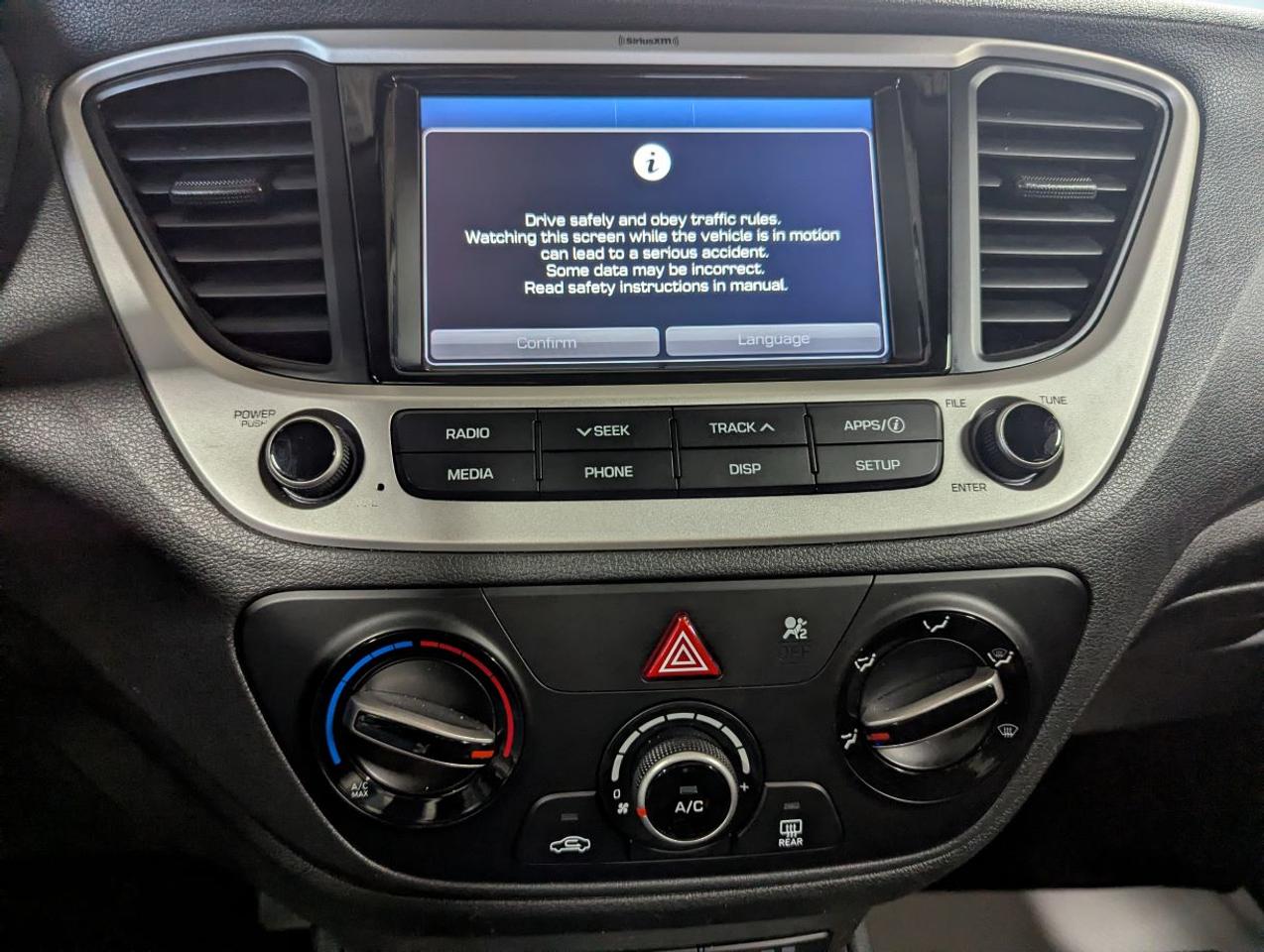 2019 Hyundai Accent Preferred WITH APPLE CARPLAY!! Photo