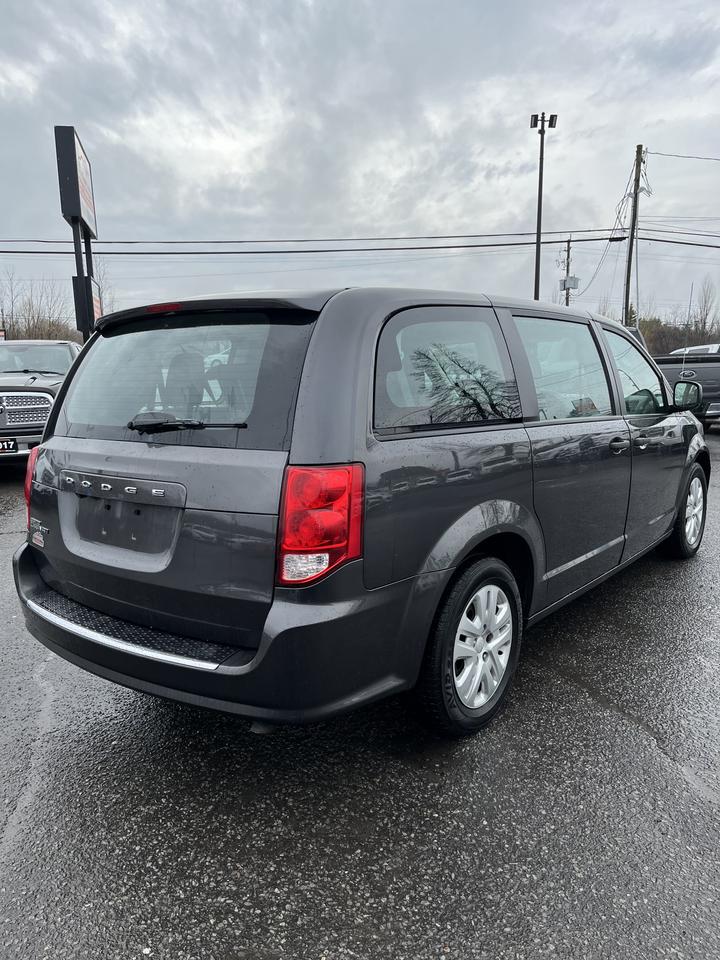 2019 Dodge Grand Caravan CANADA VALUE PACKAGE Photo4