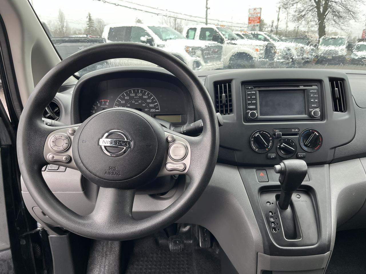 2017 Nissan NV200 S Photo