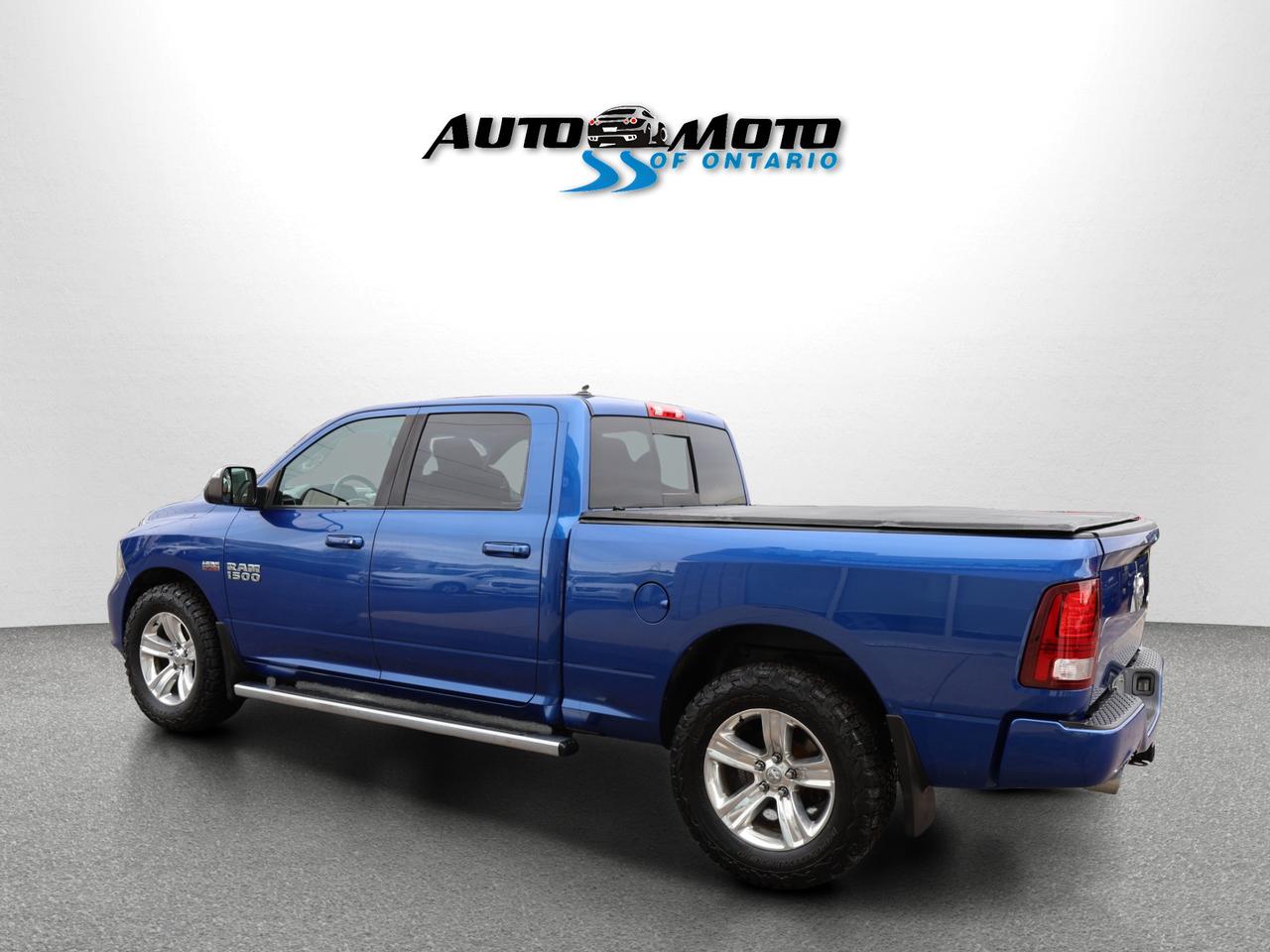 2018 RAM 1500 SPORT HEMI 4WD CERTIFIED *ACCIDENT FREE* CAMERA BLUETOOTH LEATHER HEATED SEATS SUNROOF CRUISE ALLOYS Photo